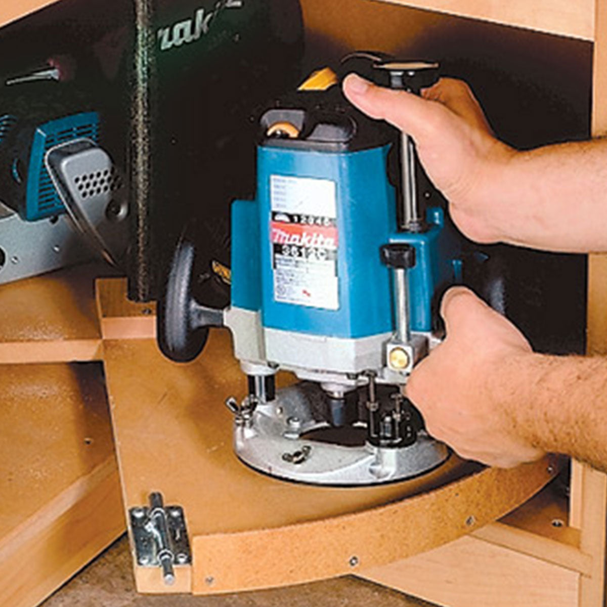 Woodsmith Revolving Tool Station Plan