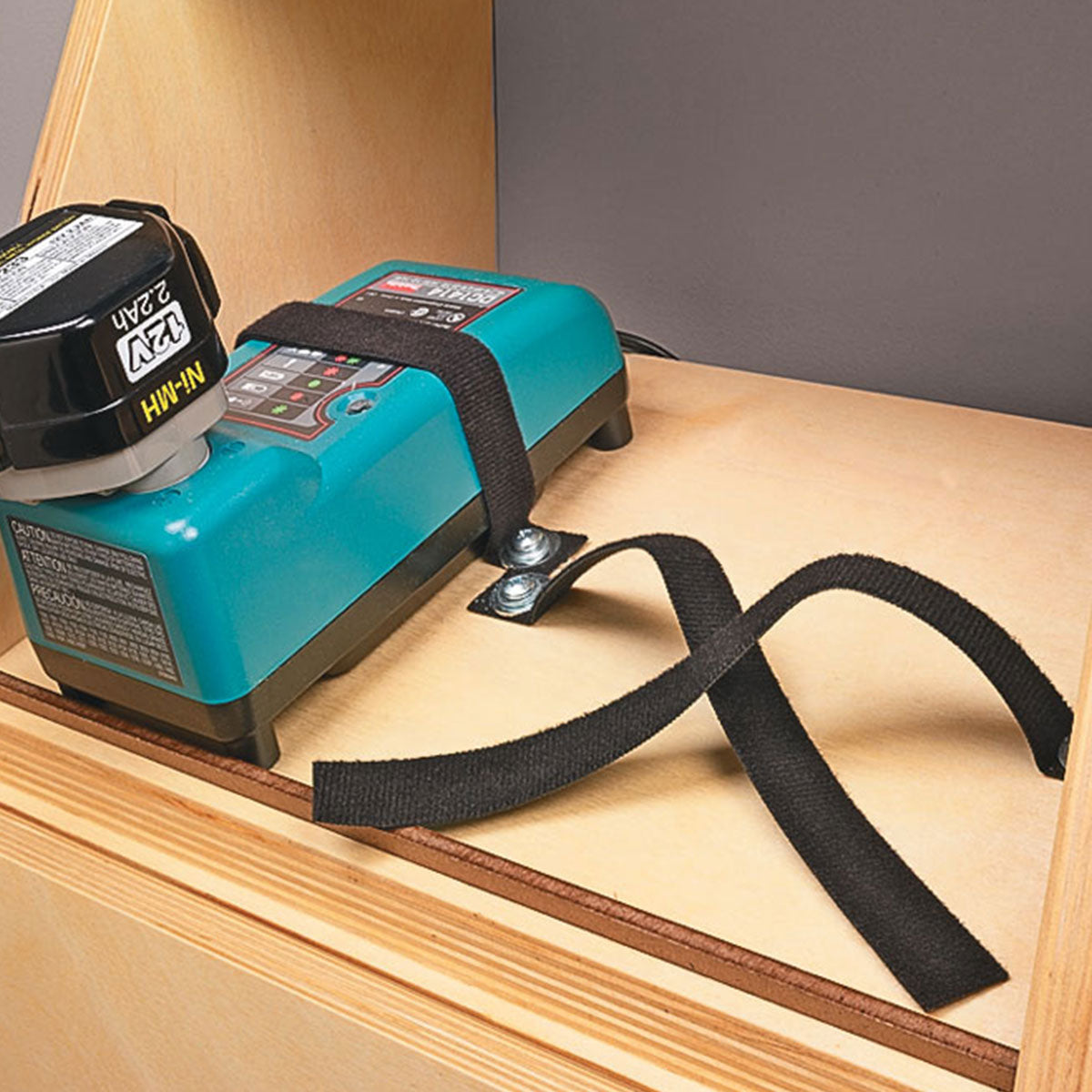 Woodsmith Cordless Tool Station Plan