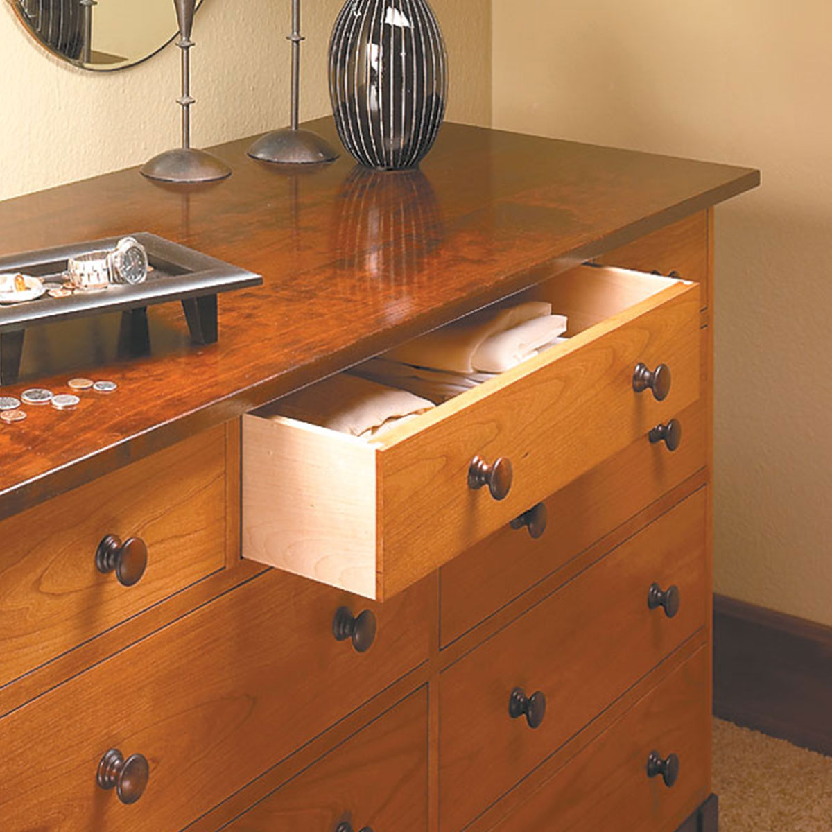 Woodsmith Nine-Drawer Dresser Plan