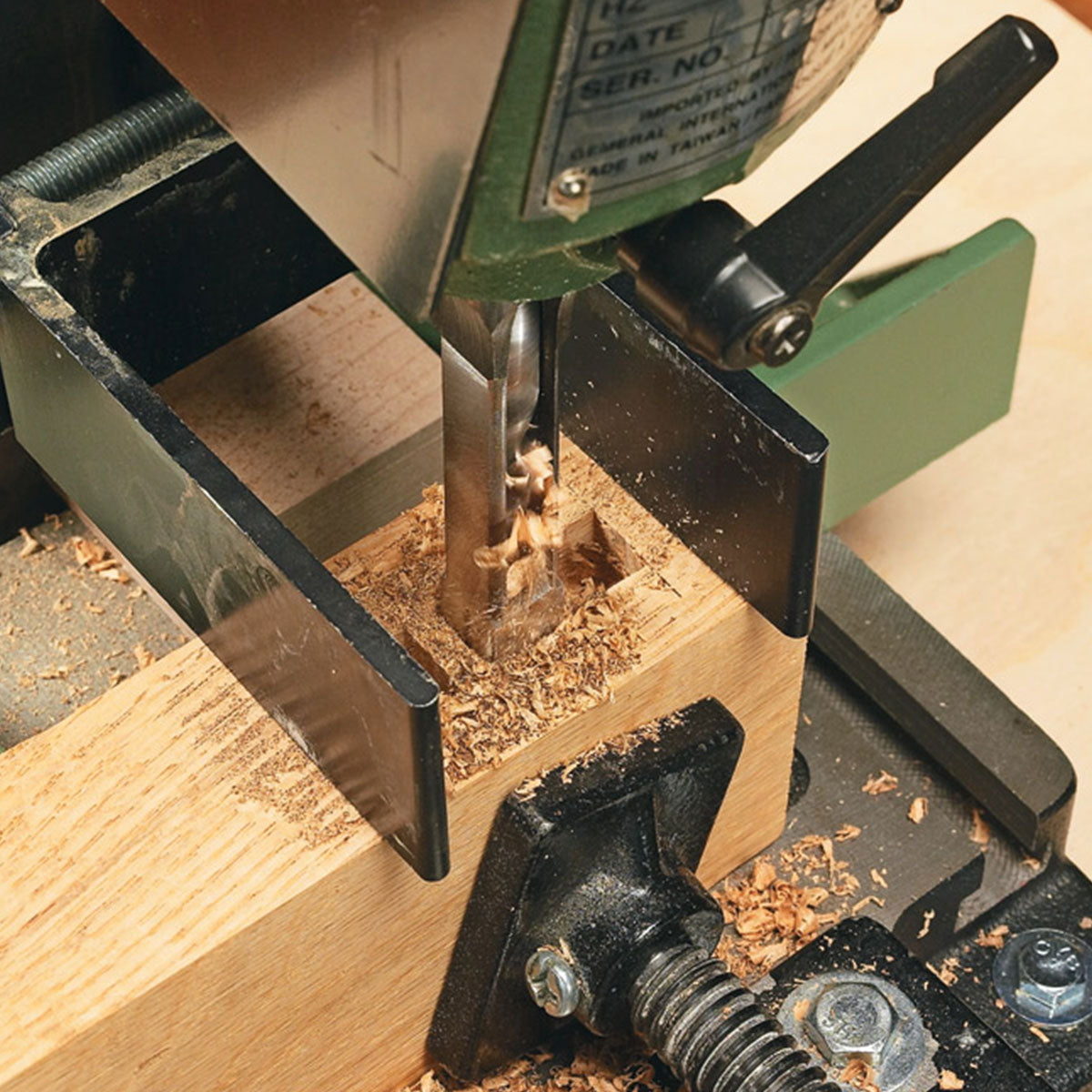 Woodsmith Maple Armchair Plan